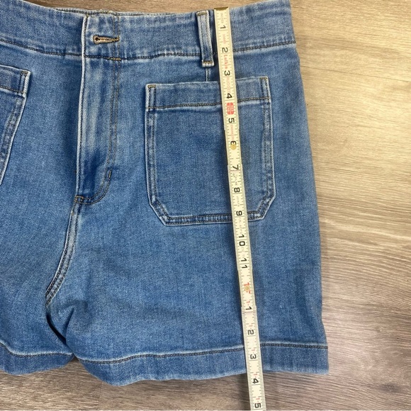 Lauren Conrad High Rise Denim Shorts Size 16 Light Wash Casual Pocket Front - Picture 4 of 10